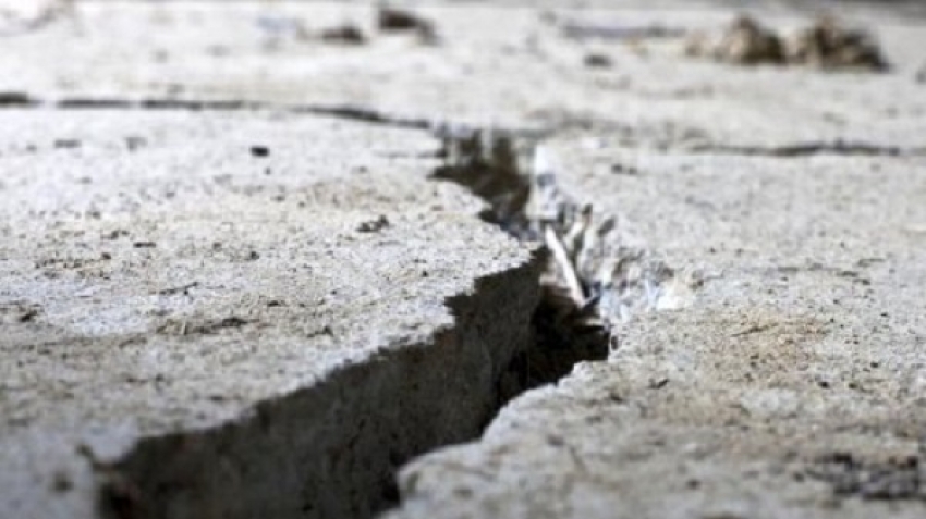 زلزال متوسط الشدة يضرب شرقي تركيا وتضرر عدة منازل