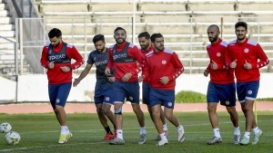 لاعبو المنتخب التونسي في حصة تدريبية
