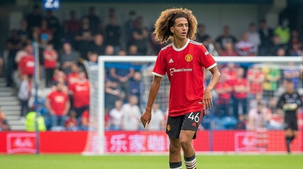    اللاعب التونسي حنبعل المجبري 